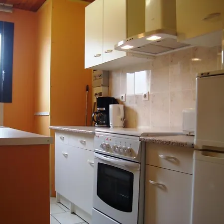 Holiday home Le Petit Gite Du Pont Blanc Saint-Julien-en-Born