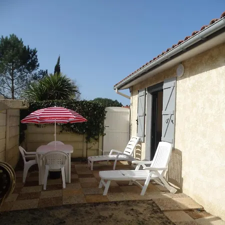 Casa de Férias Le Petit Du Pont Blanc Saint-Julien-en-Born